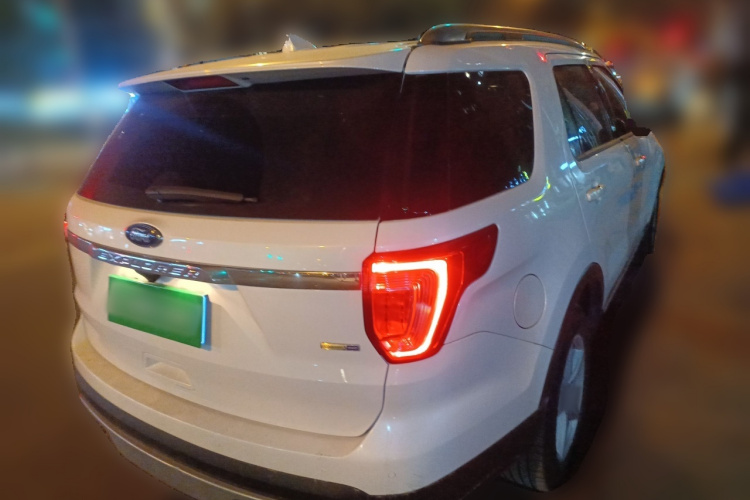 福特 探险者(进口) 2016款 2.3T 风尚版车身外观6005