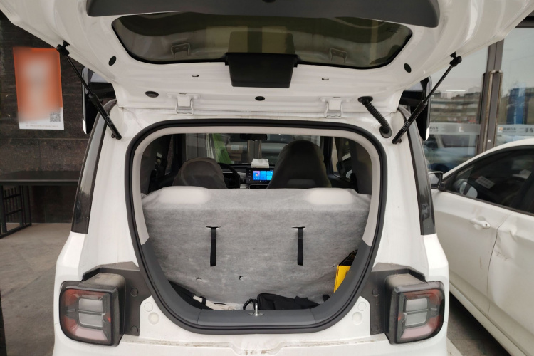 吉利银河 2025款 210km 熊猫骑士机舱底盘23