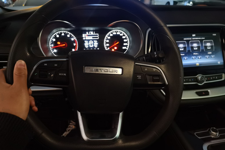 捷途X70 2018款 1.5T 手动畅行版局部细节13