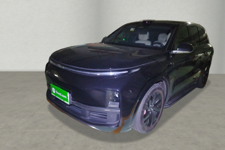 理想汽车 理想L8 2023款 Max车身外观1