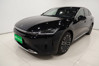 宝骏享境 2025款 插混 140km豪华版