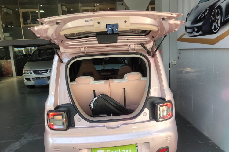 吉利银河 2023款 熊猫mini 200km 耐力熊局部细节23