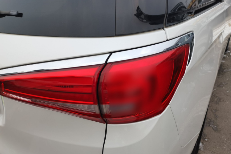 别克GL8 2018款 ES 28T 豪华型 国VI车身外观9