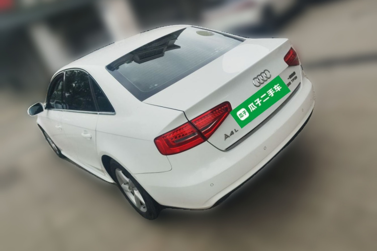 奥迪A4L 2015款 35 TFSI 自动标准型车身外观6003