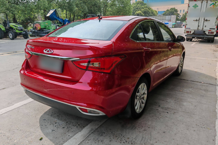 奇瑞 艾瑞泽5 2019款 1.5L CVT自在版 国V车身外观6004