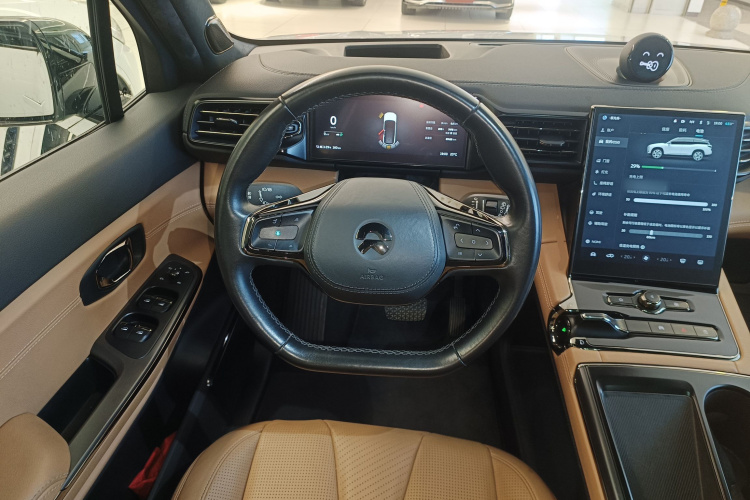 蔚来ES8 2020款 580KM 六座版局部细节13