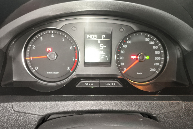 大众 桑塔纳 2013款 1.6L 自动豪华版局部细节14