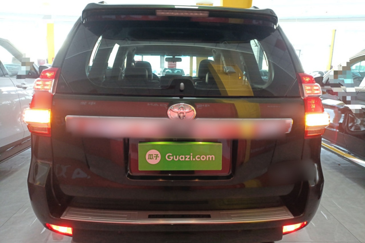 丰田 普拉多 2016款 2.7L 自动标准版车身外观6