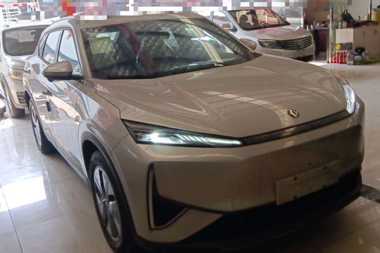 东风风神 风神L7新能源 2024款 205 Air车身外观3