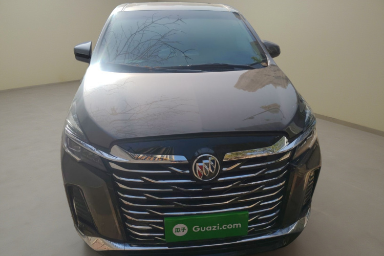 别克GL8 2023款 陆上公务舱 652T 豪华型车身外观2