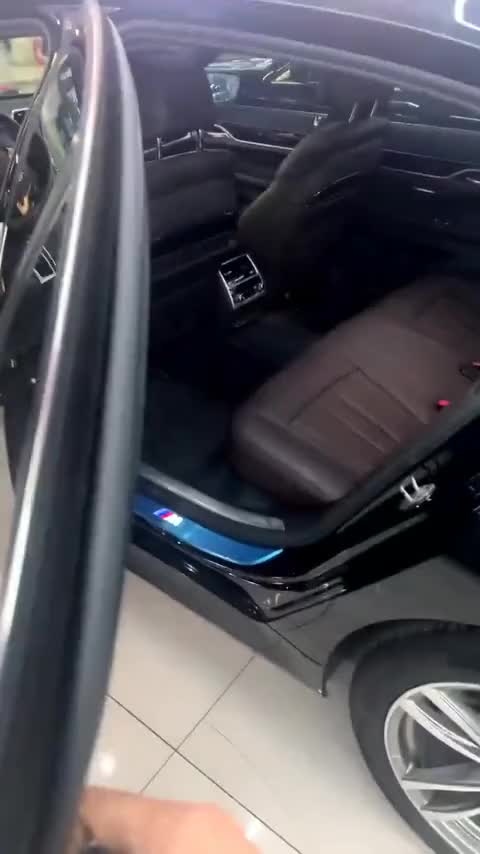 宝马7系 2018款 730Li 领先型 M运动套装讲解2