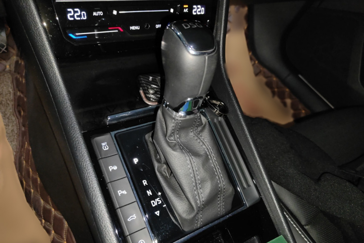 斯柯达 速派 2019款 TSI330 DSG豪华版局部细节18