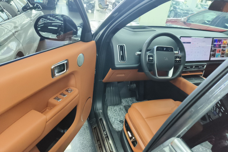 理想汽车 理想L7 2023款 Pro中控内饰7003