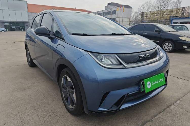 比亚迪 海豚 2024款 荣耀版 420km 时尚版车身外观3