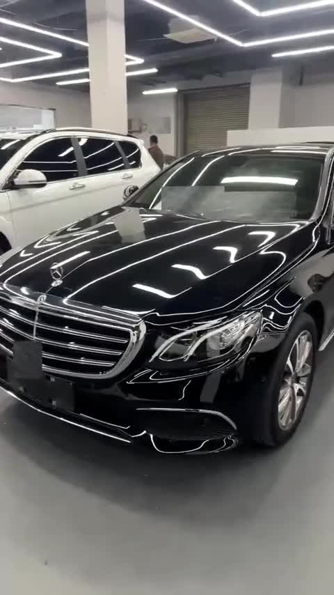 奔驰E级 2020款 E 260 L讲解1