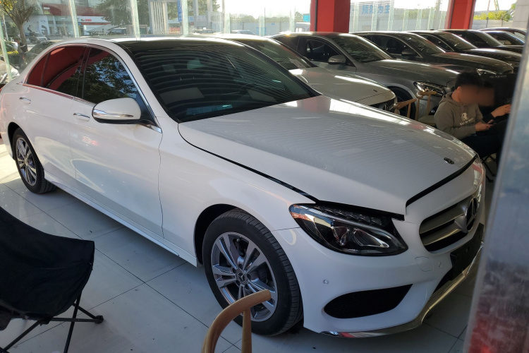 奔驰C级 2017款 改款 C 200 L 运动版车身外观6002