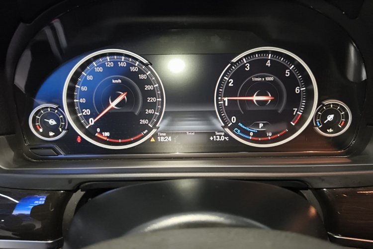 宝马5系 2017款 525Li 豪华设计套装局部细节14