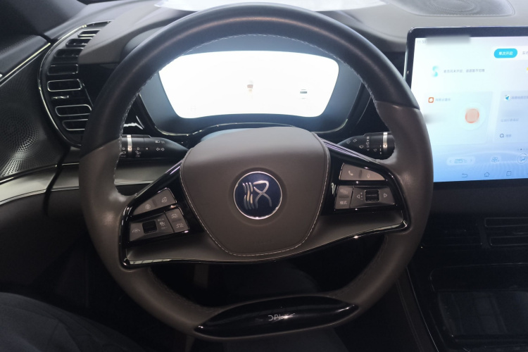 比亚迪 汉 2022款 DM-i 121KM 尊荣型中控内饰13