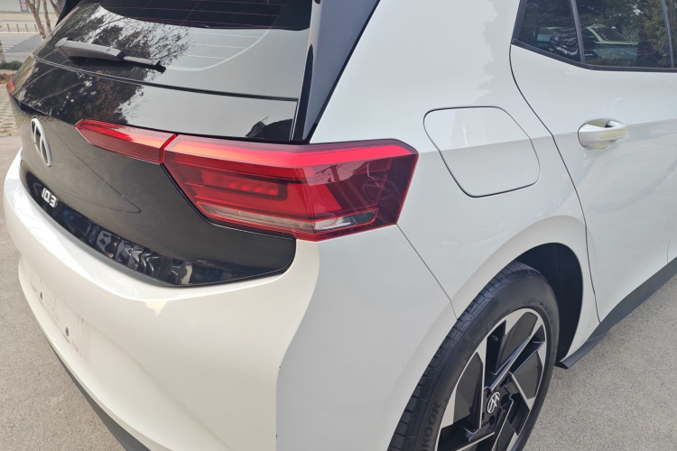 大众ID.3 2024款 出众版车身外观9