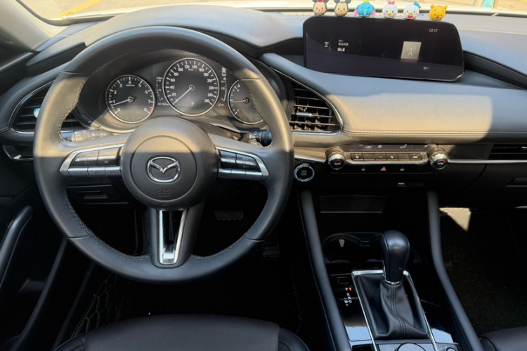 马自达3 昂克赛拉 2021款 2.0L 自动质雅版中控内饰7008