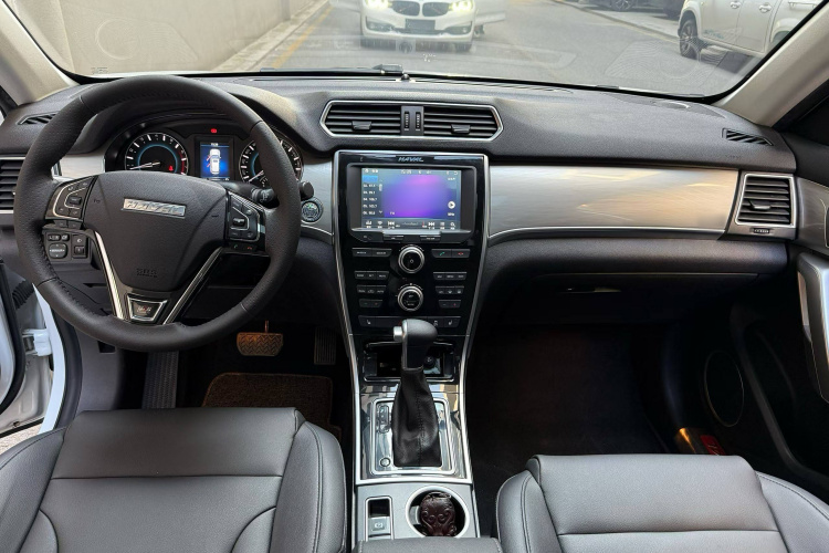 哈弗H2 2016款 红标 1.5T 自动两驱豪华型中控内饰7001