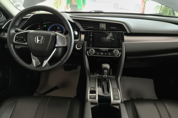 本田 思域 2016款 220TURBO CVT豪华版中控内饰7002