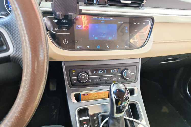 吉利汽车 帝豪 2018款 1.5L CVT豪华型局部细节16