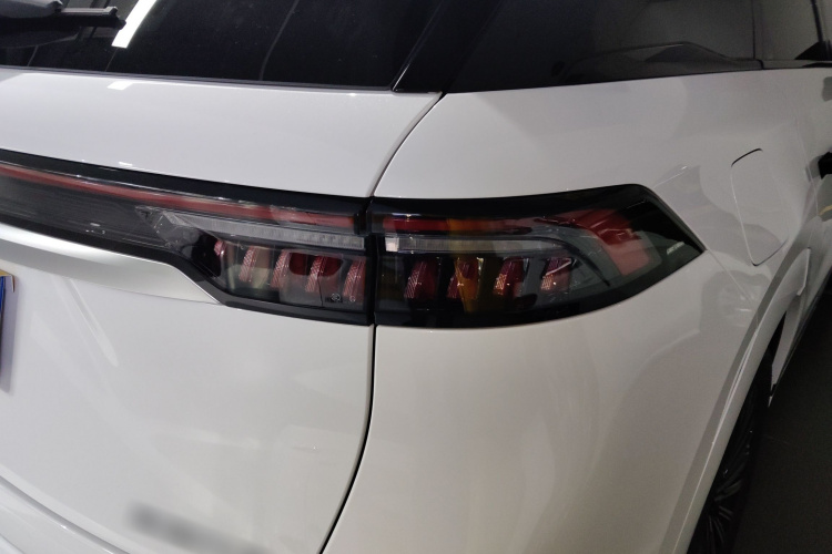 奇瑞 瑞虎9 2025款 2.0T 自动两驱尊享版 5座车身外观9