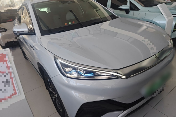 比亚迪 元PLUS 2022款 430KM 尊贵型车身外观3