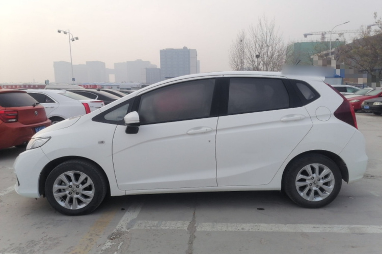 本田 飞度 2018款 1.5L CVT舒适天窗版车身外观6003