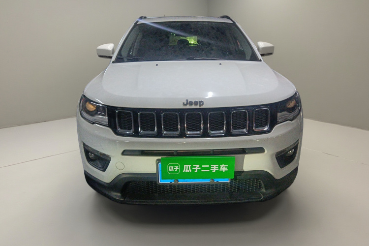 Jeep 指南者 2017款 200T 自动家享版车身外观2