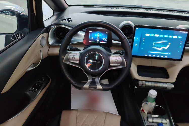 比亚迪 海豚 2021款 405km 时尚版中控内饰13