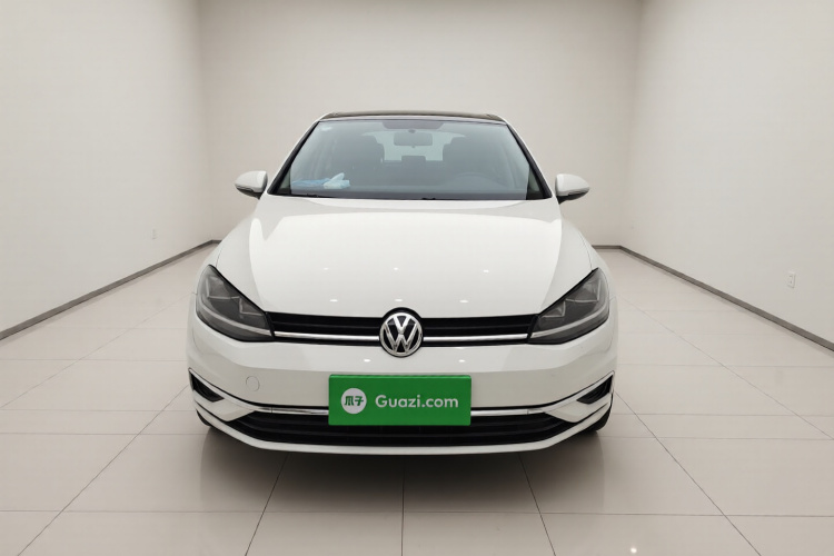 大众 高尔夫 2018款 230TSI 自动舒适型车身外观2