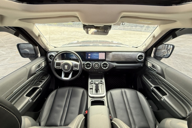 坦克300 2023款 2.0T 铁骑02中控内饰7007