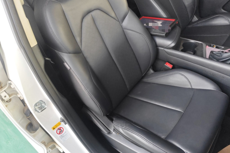 长安CS55PLUS 2021款 蓝鲸版 1.5T DCT豪华型局部细节41