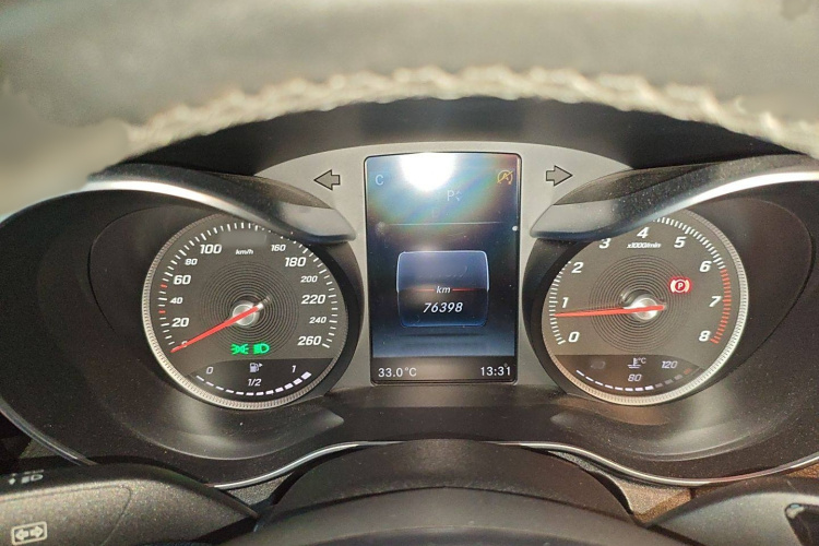 奔驰C级 2015款 C 200 运动版局部细节14