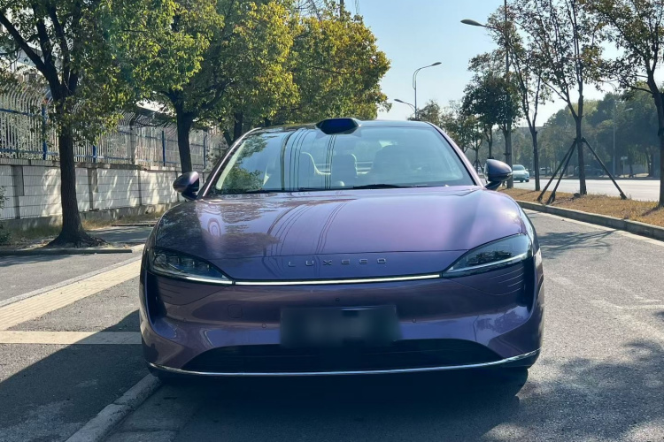 鸿蒙智行 智界S7 2025款 855km Max车身外观6003