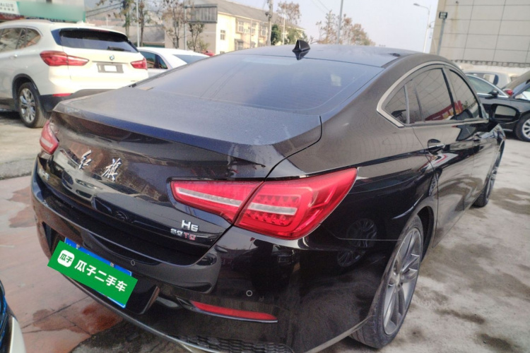 红旗H5 2018款 30TD 智联韵动版车身外观7