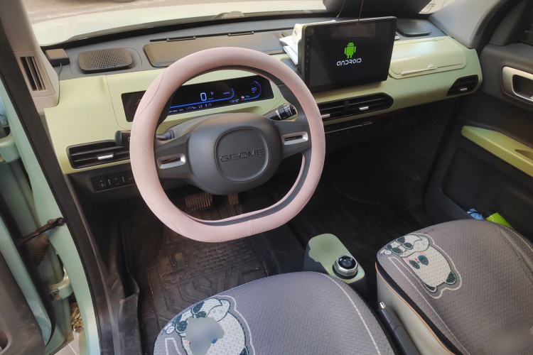 吉利银河 2024款 熊猫mini 200km 龙腾版中控内饰12