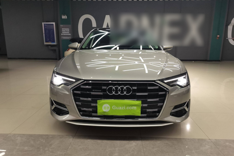 奥迪A6L 2019款 45 TFSI 臻选致雅型车身外观2