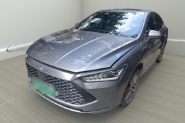 比亚迪 秦PLUS 2021款 DM-i 120KM 旗舰型