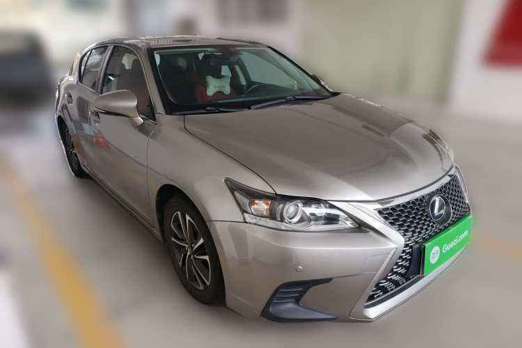 雷克萨斯CT 2017款 CT200h 精英版 单色 国V车身外观6002