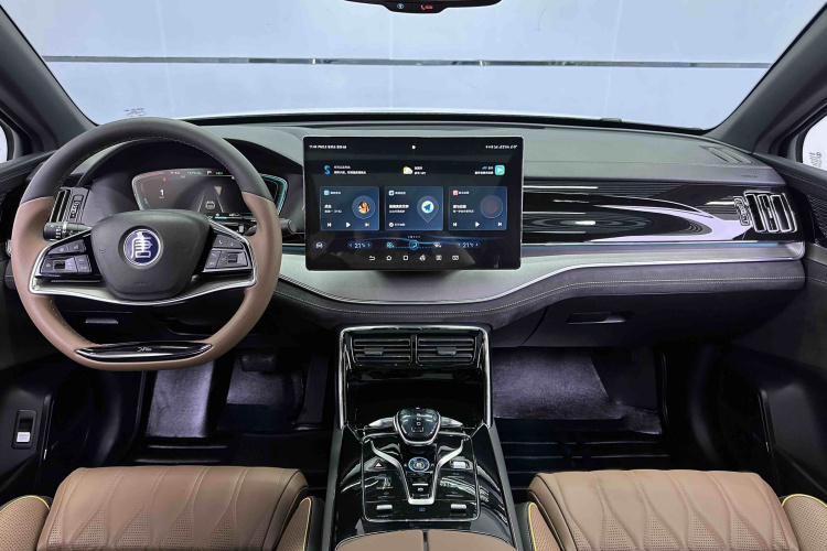 比亚迪 唐新能源 2021款 DM-i 112KM 尊荣型中控内饰7005