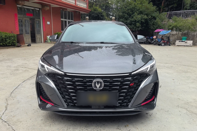 长安 逸动 2023款 畅享版 PLUS 蓝鲸NE 1.4T GDI DCT尊贵版车身外观6001