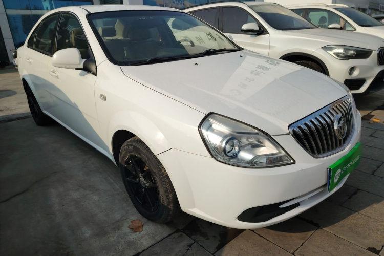 别克 凯越 2015款 1.5L 自动经典型车身外观3