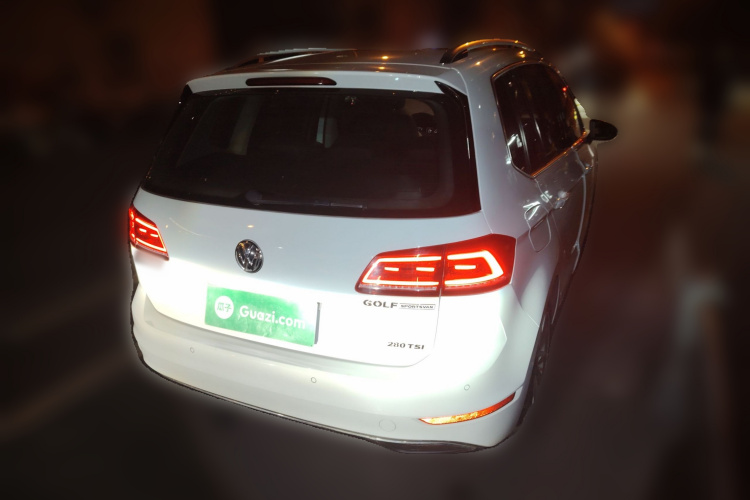 大众 高尔夫·嘉旅 2019款 280TSI 自动好奇型 国V车身外观7