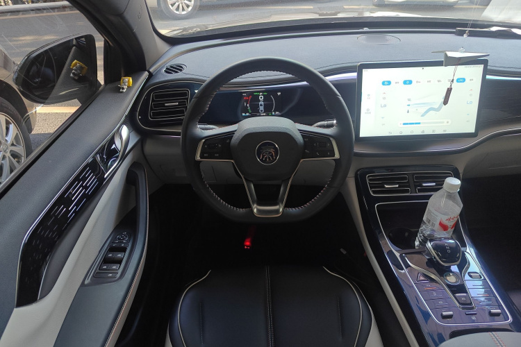 比亚迪 秦PLUS 2021款 DM-i 55KM 旗舰型中控内饰13