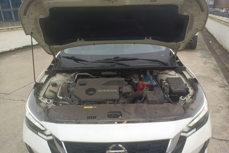 日产 轩逸 2022款 1.6L XL CVT悦享版机舱底盘24