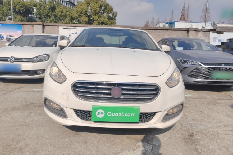 菲亚特 菲翔 2012款 1.4T 自动悦享版车身外观2