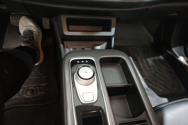 埃安 AION S 2022款 炫 580 Pio 60kWh局部细节18